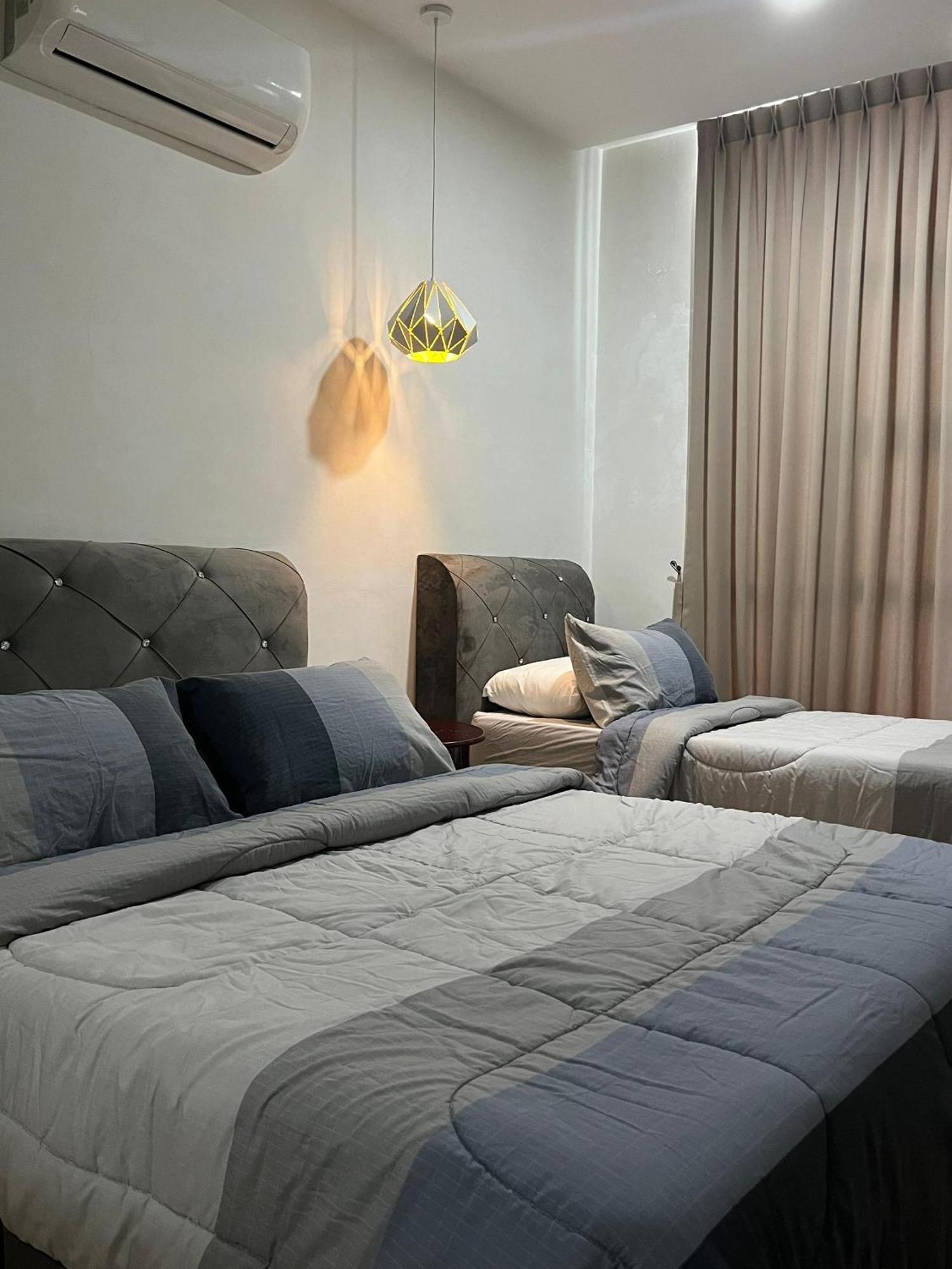 Roxy Apartment Kuching Luaran gambar