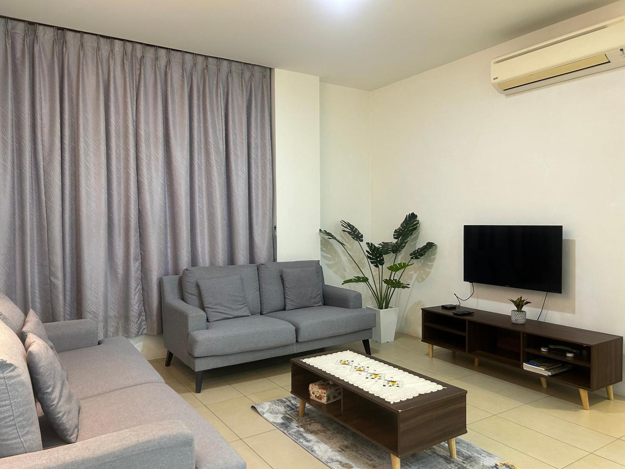 Roxy Apartment Kuching Luaran gambar