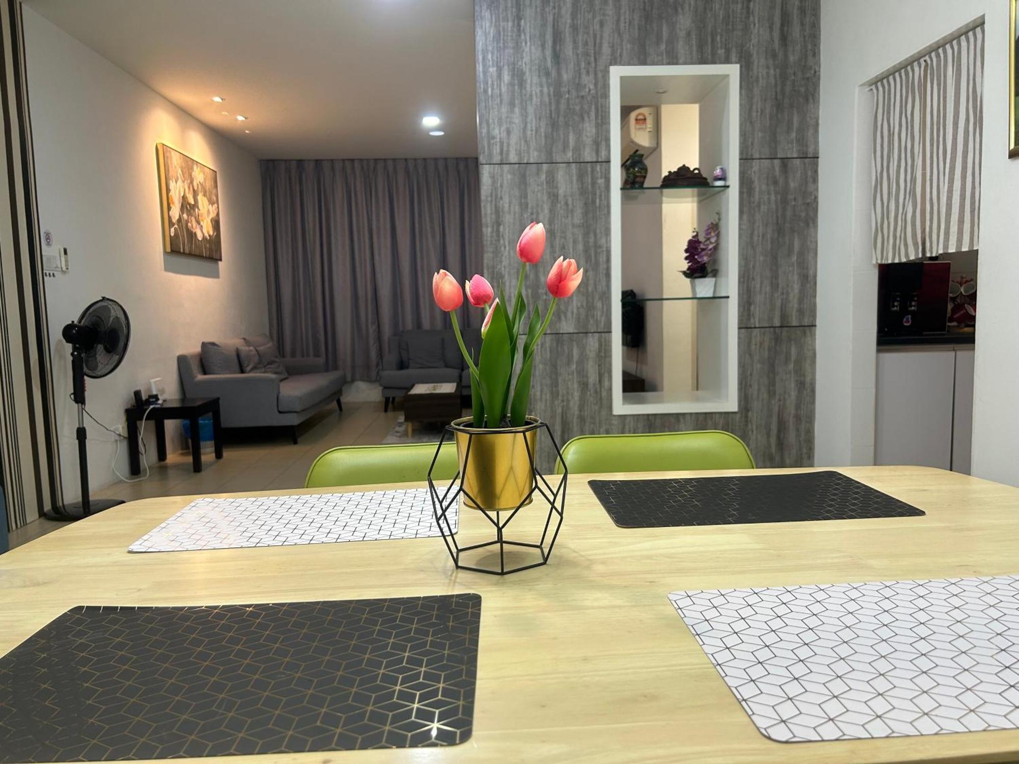 Roxy Apartment Kuching Luaran gambar